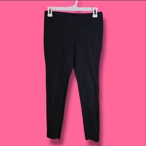 Sleek Black Women's Leggings